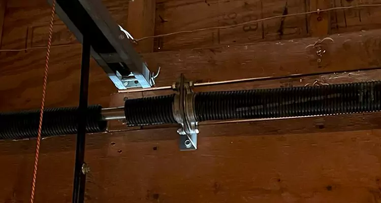 Garage Door Lift Cable Replacement in Bellview, FL