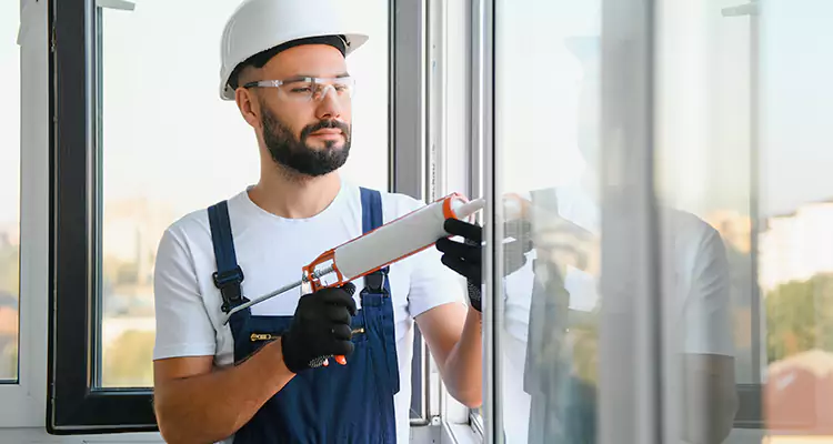 Retractable Screens Repair for Patio in Bellview, FL