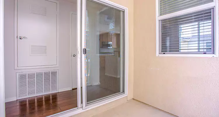 Sliding Screen Door Track Repair in Bellview, FL
