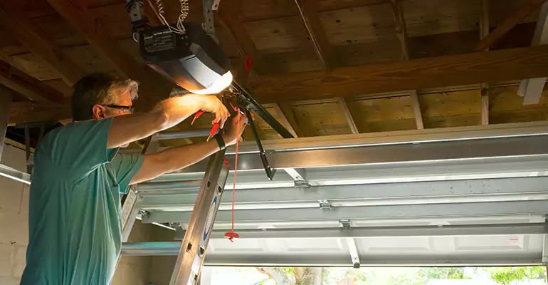 Chamberlain Garage Door Repair in Bellview, FL