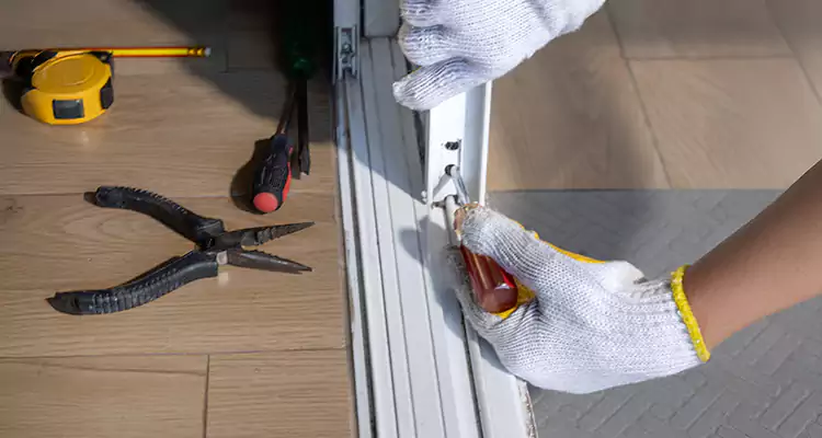 Closet Sliding Door Track Repair in Bellview, FL