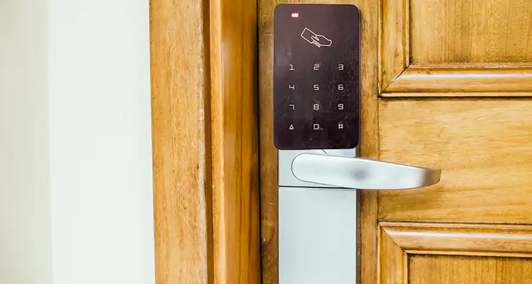 Keyless Hotel Door Locks Repair in Bellview, FL