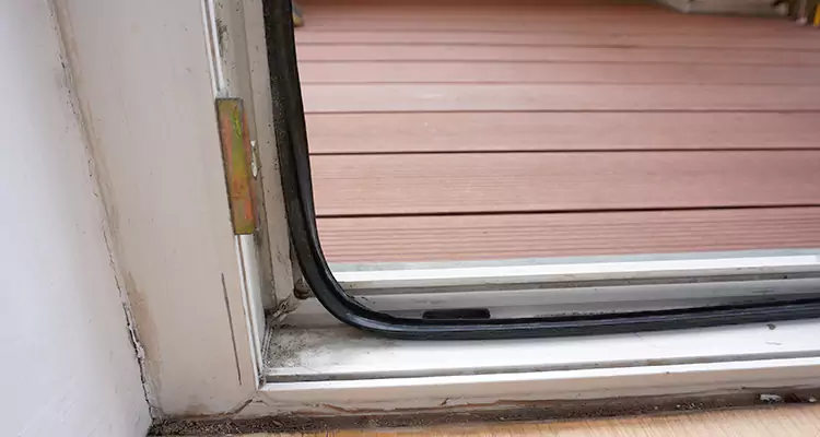 Repair Patio Doors Leaking at Bottom in Bellview, FL